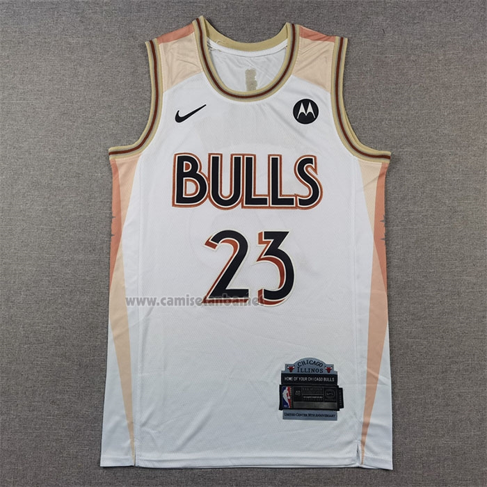 Camiseta Chicago Bulls Michael Jordan #23 Ciudad 2024-25 Blanco